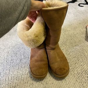 Uggs size 9